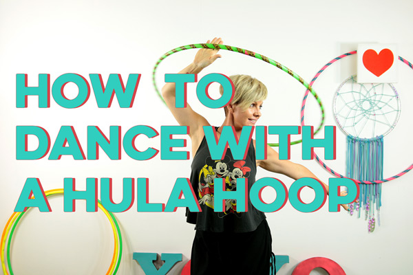 How to Dance with your hoop